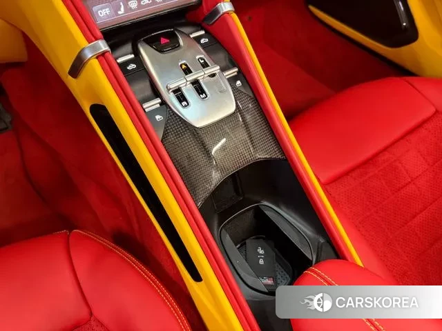 Ferrari Rome id 3571029 из Кореи 7