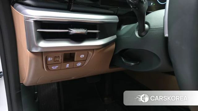 Hyundai Grandeur Hybrid (GN7) id 3825947 из Кореи 7