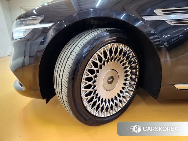 Genesis G90 id 3479967 из Кореи 7