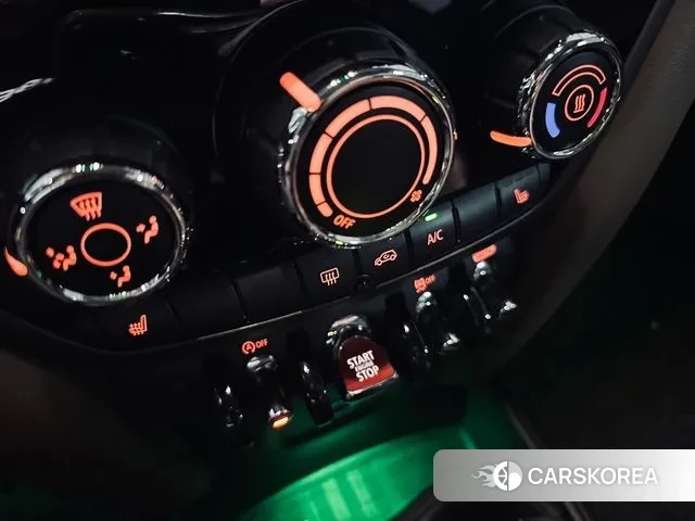 Mini Cooper D Countryman id 3060942 из Кореи 7