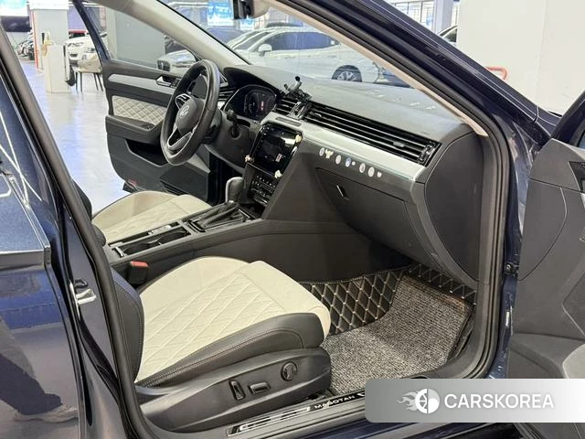 Volkswagen Magotan id 4238152 из Китая 7