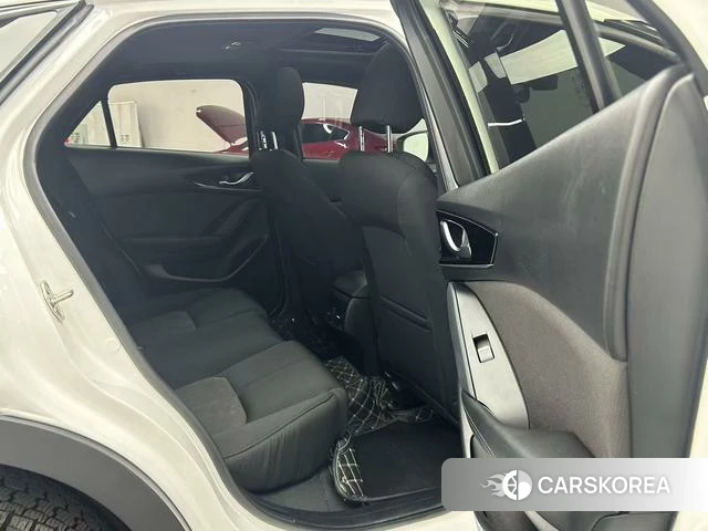 Mazda CX-4 id 4273593 из Китая 7