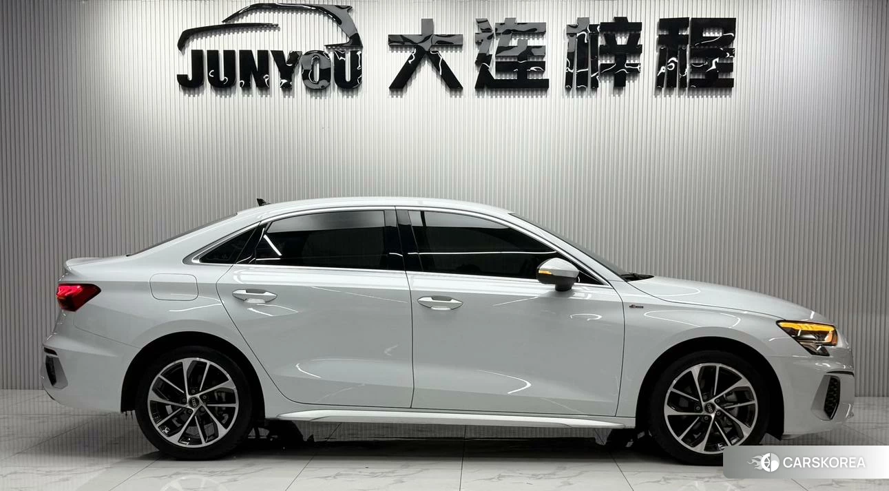 Audi A3 id 4486220 из Китая 7
