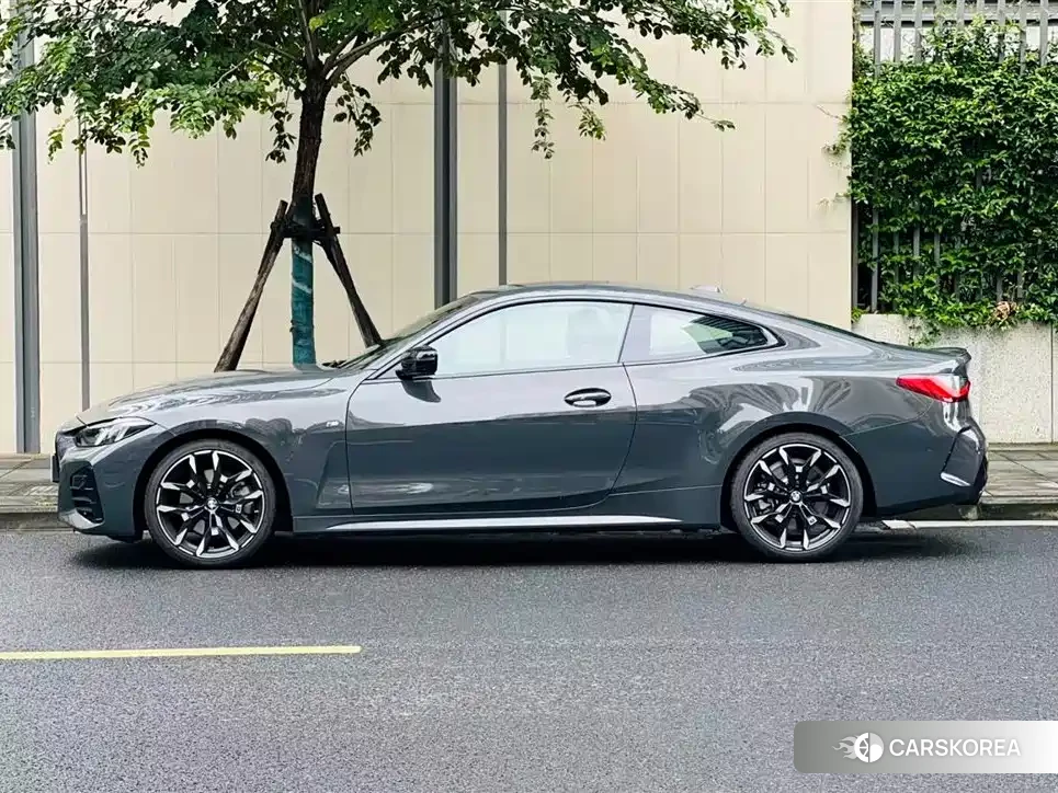 BMW 4 series id 4629497 из Китая 7