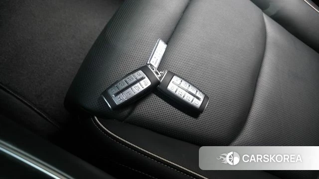 Genesis Electrified GV70 id 4768669 из Кореи 7