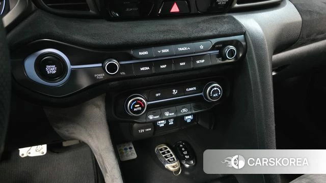 Hyundai Veloster (JS) id 3899196 из Кореи 7