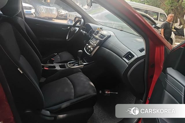 Nissan TIIDA id 4307276 из Китая 7