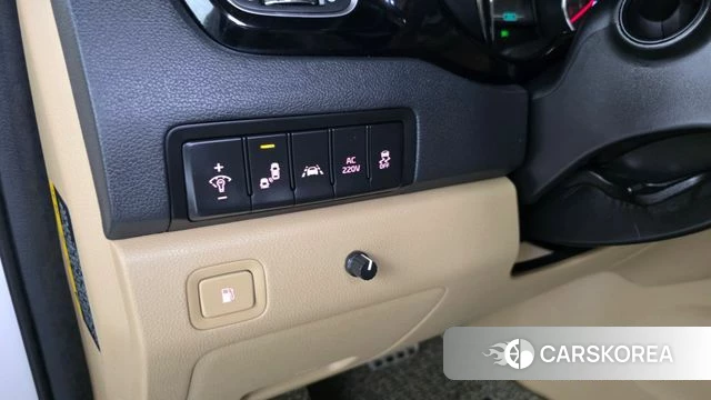 Kia The New Carnival id 3966385 из Кореи 7