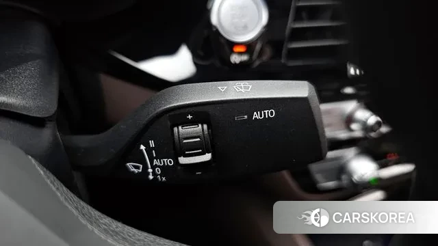 BMW 5 Series (G30) id 3672155 из Кореи 7