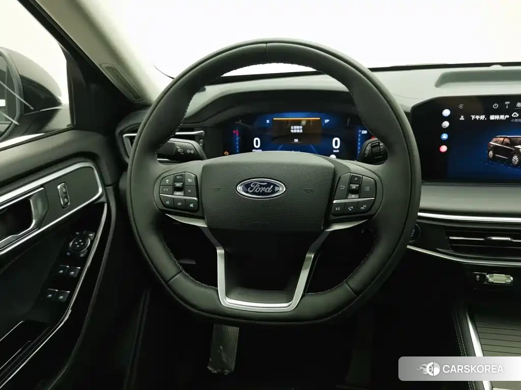 Ford Explorer id 4679729 из Китая 7