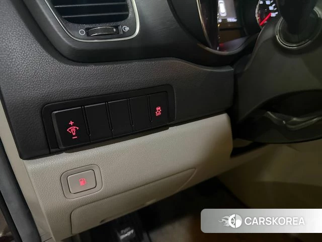 Kia The New Carnival id 4724579 из Кореи 7