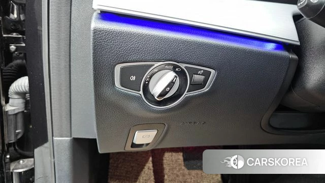 Mercedes-Benz E-Class W213 id 4489883 из Кореи 7