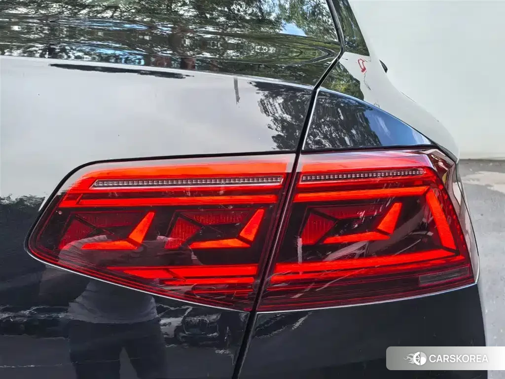 Volkswagen Magotan id 4600704 из Китая 7