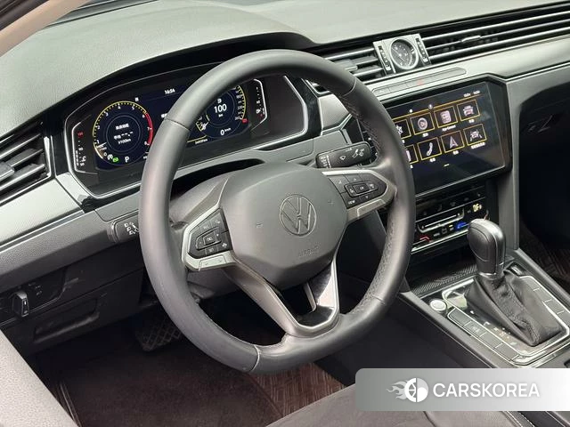 Volkswagen Magotan id 4255862 из Китая 7