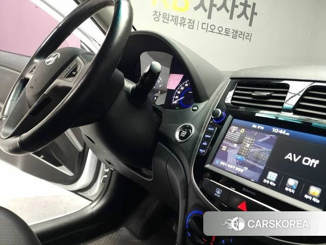 Hyundai Accent (New type) id 3873528 из Кореи 7