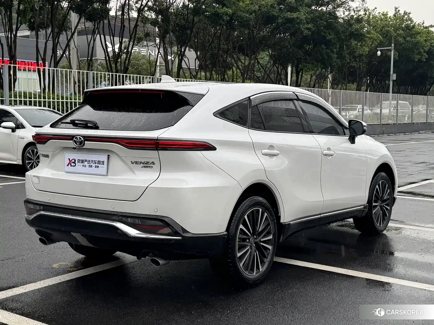 Toyota Venza id 4653799 из Китая 7