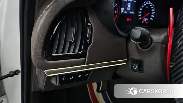 Kia Stinger id 3955895 из Кореи 7