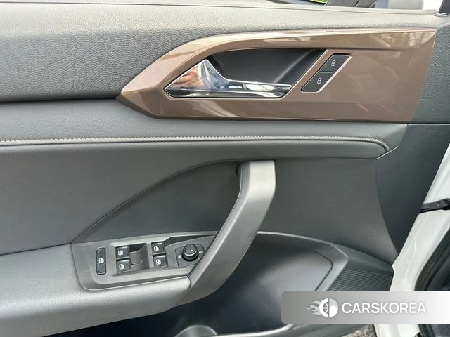 Volkswagen Tuyue id 4236332 из Китая 7
