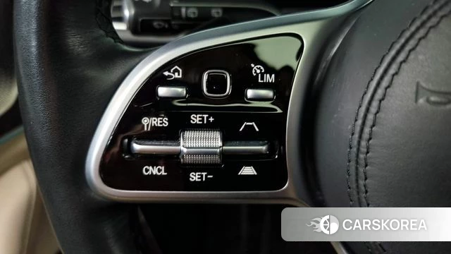 Mercedes-Benz GLS - Class X167 id 3898229 из Кореи 7