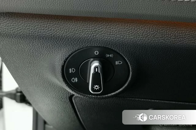 Volkswagen Sagitar id 4275816 из Китая 7
