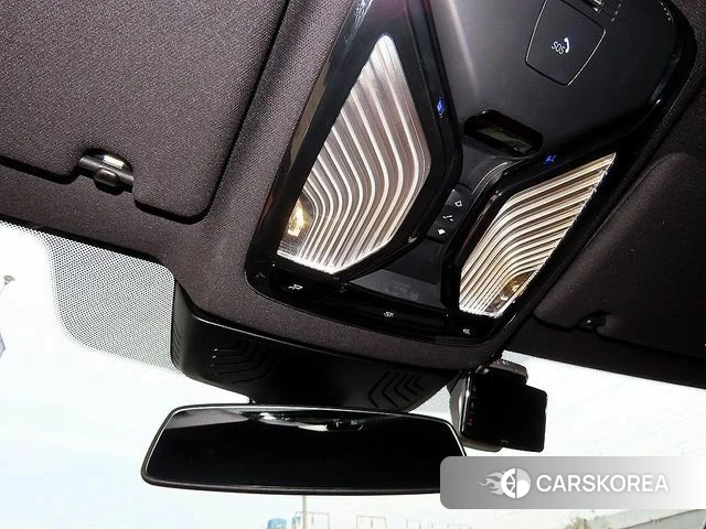 BMW 5 Series (G30) id 4308755 из Кореи 7