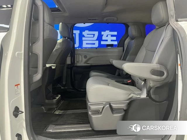 Toyota Grevia id 4241580 из Китая 7
