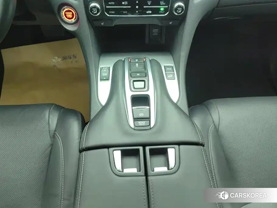 Honda Crown Road id 4570856 из Китая 7
