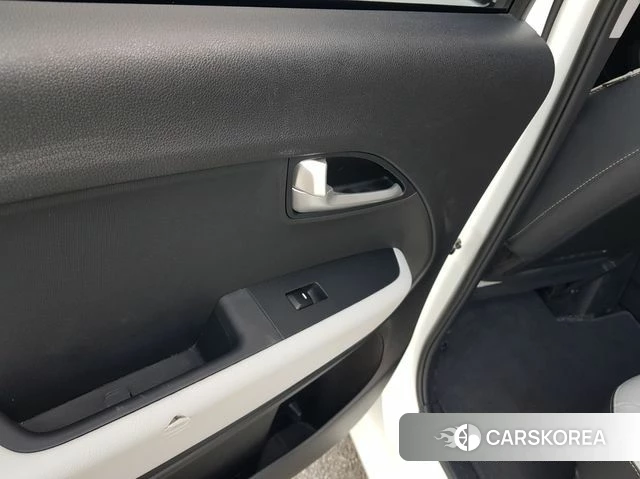 Kia The New Kia Ray id 4333977 из Кореи 7