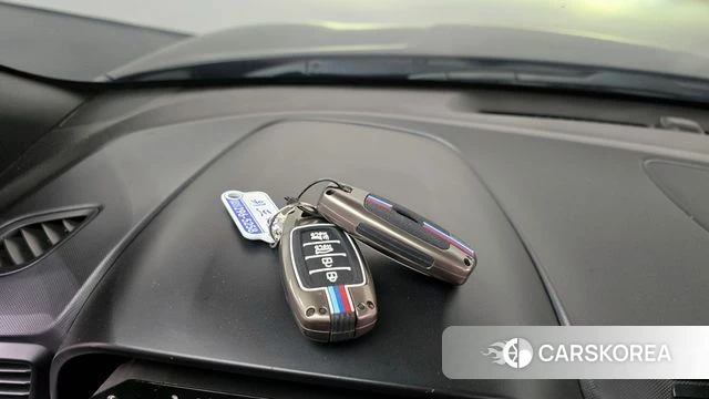 Hyundai Veloster (JS) id 4269299 из Кореи 7