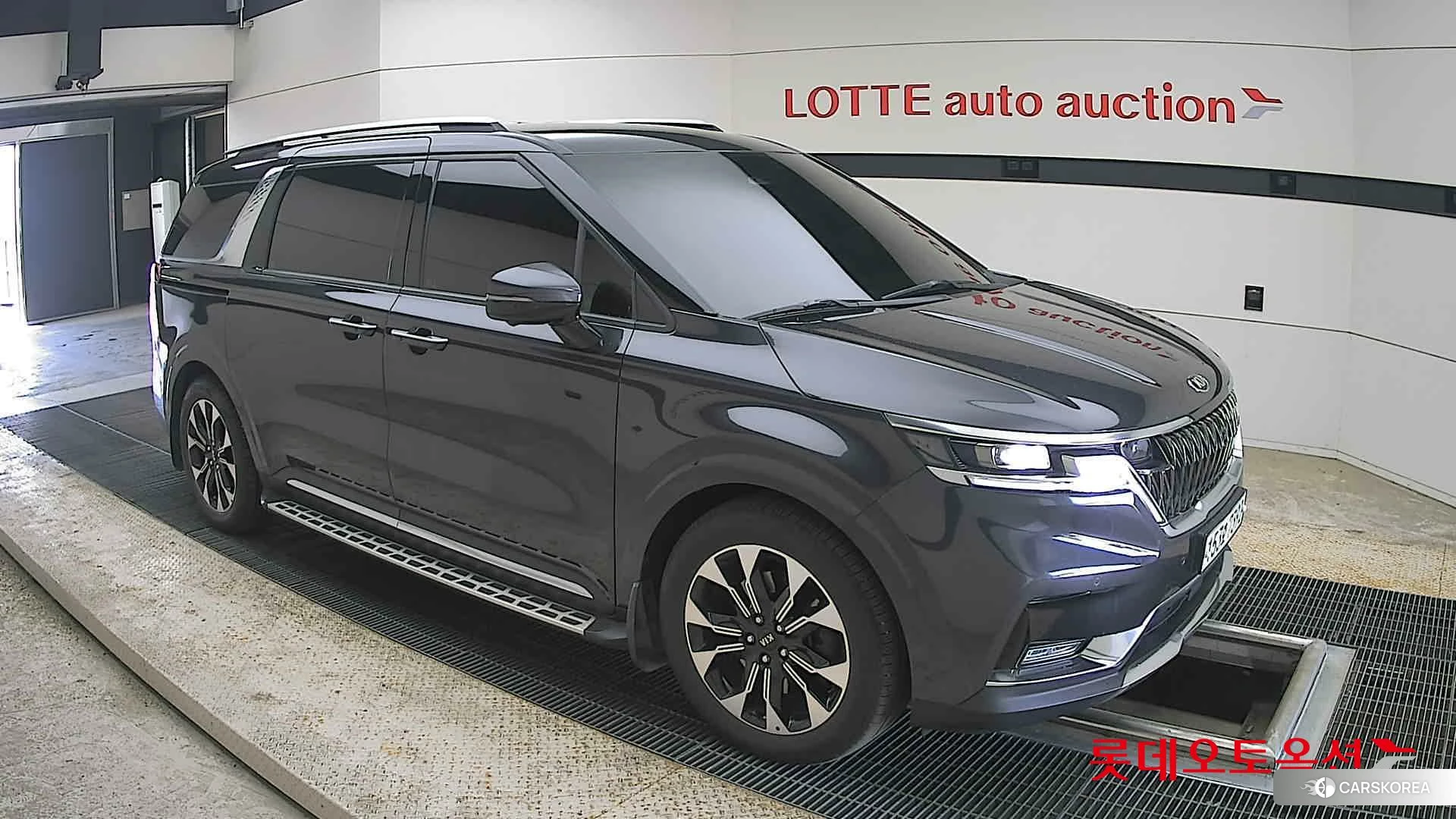 Kia Carnival id 4296921 из Кореи 7