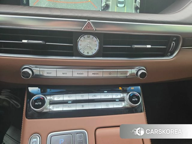 Genesis G90 id 4793580 из Кореи 7