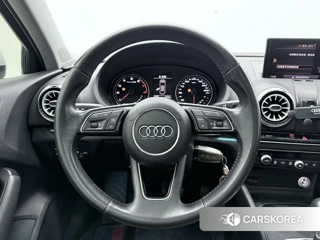 Audi A3 id 4210556 из Китая 7