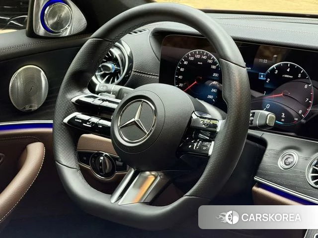 Mercedes-Benz E-class id 4265714 из Китая 7