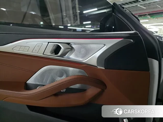 BMW 8 Series (G15) id 3338611 из Кореи 7