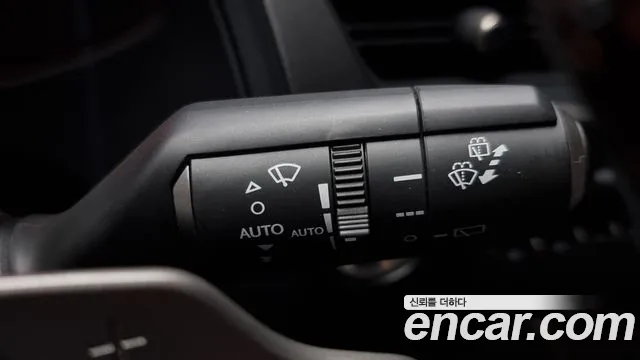 Lexus UX250h id 2837366 из Кореи 7