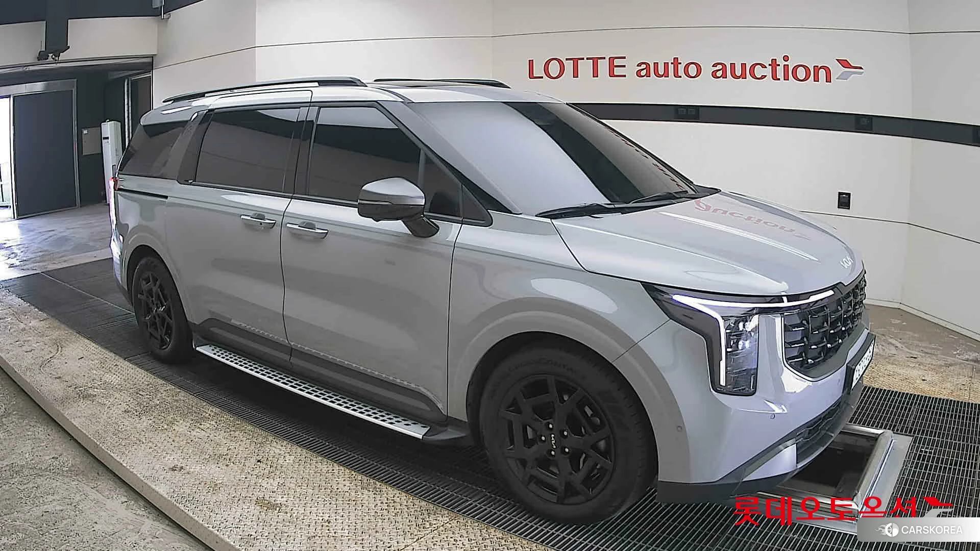 Kia Carnival id 3882084 из Кореи 7