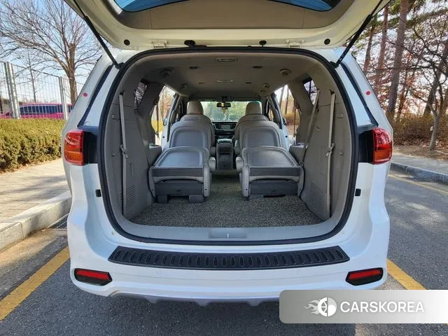 Kia The New Carnival id 3732881 из Кореи 7