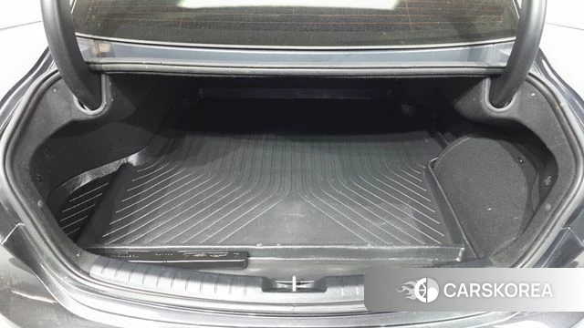 Hyundai The New Grandeur IG Hybrid id 4470951 из Кореи 7