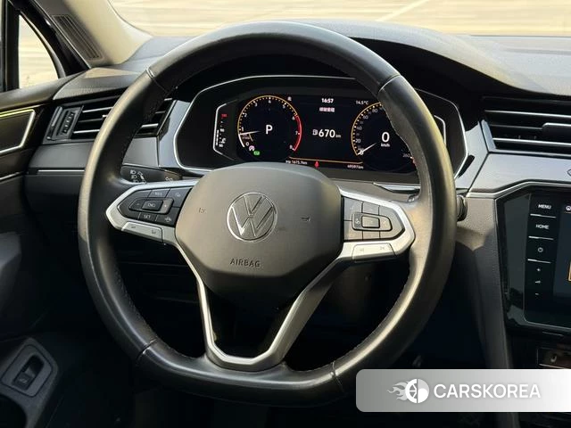 Volkswagen Magotan id 4271606 из Китая 7