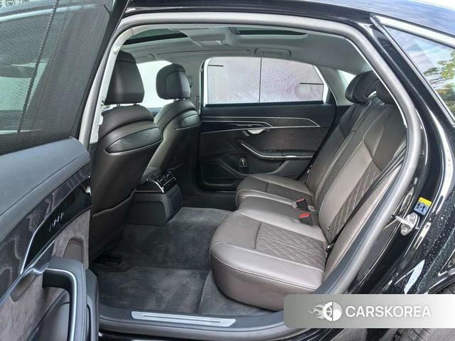 Audi A8 id 4277387 из Китая 7