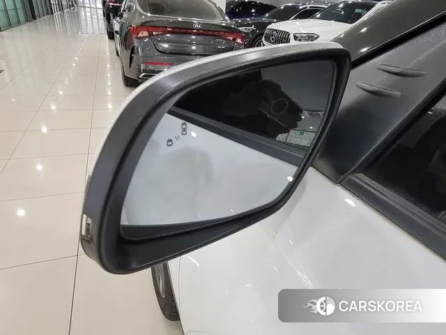 Hyundai Venue id 3665186 из Кореи 7