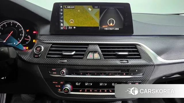 BMW 5 Series (G30) id 3090716 из Кореи 7