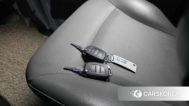 Hyundai The New Grand Starex id 4345767 из Кореи 7