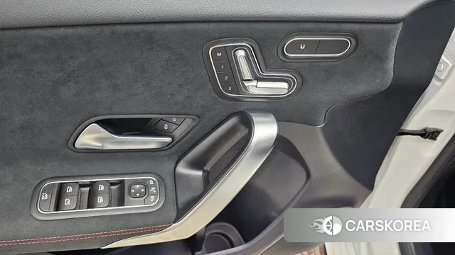 Mercedes-Benz A-Class W177 id 3715794 из Кореи 7