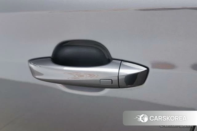 Roewe eRX5 id 4236145 из Китая 7