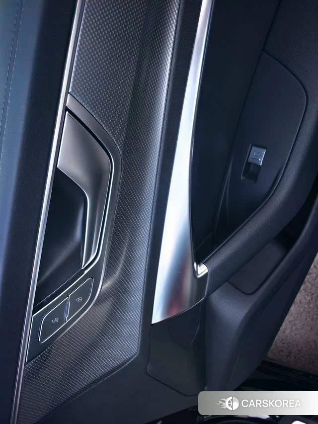 Audi A6L id 4314696 из Китая 7