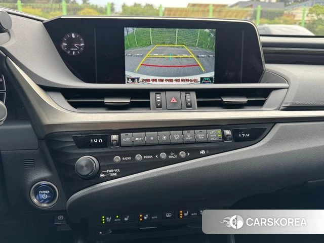 Lexus ES300h 7th generation id 4250819 из Кореи 7