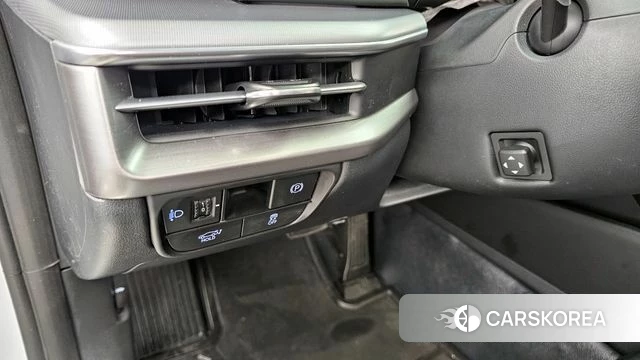 Hyundai Grandeur (GN7) id 3876681 из Кореи 7