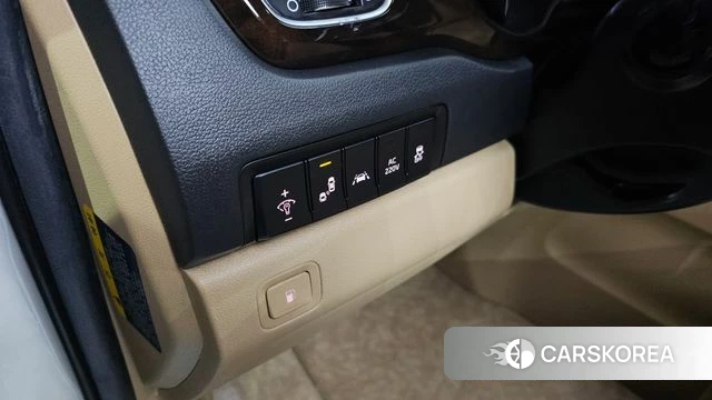 Kia The New Carnival id 4610542 из Кореи 7