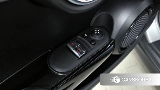 Mini Cooper id 3891554 из Кореи 7